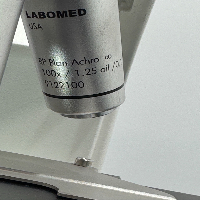 Labomed Lx 400 Microscope image 3
